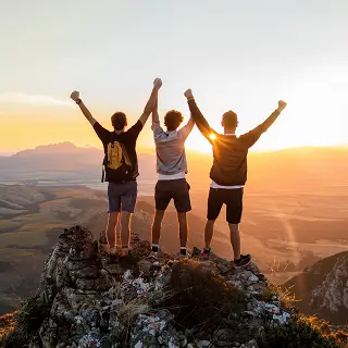 美的精品公司介绍文案