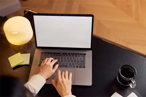 新进公司职员介绍自己