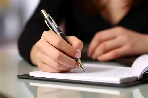 温馨公司剧情故事介绍